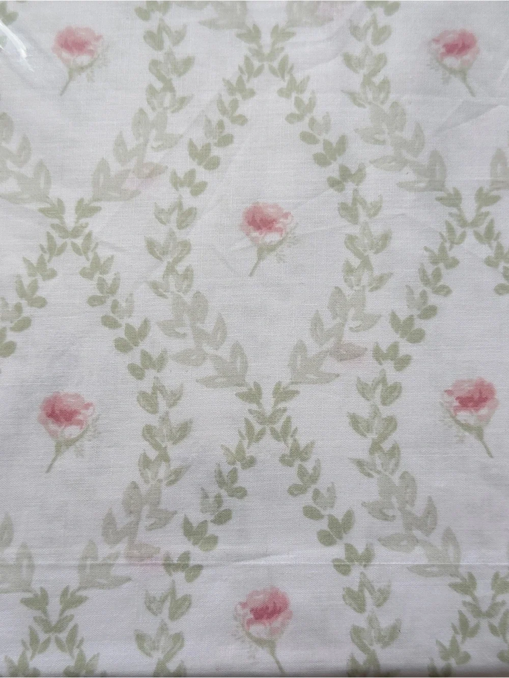 Queen Cotton Sheet Set in White with Pink Rose Print